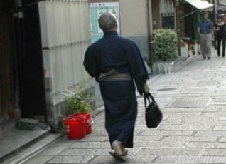 japan001.jpg
